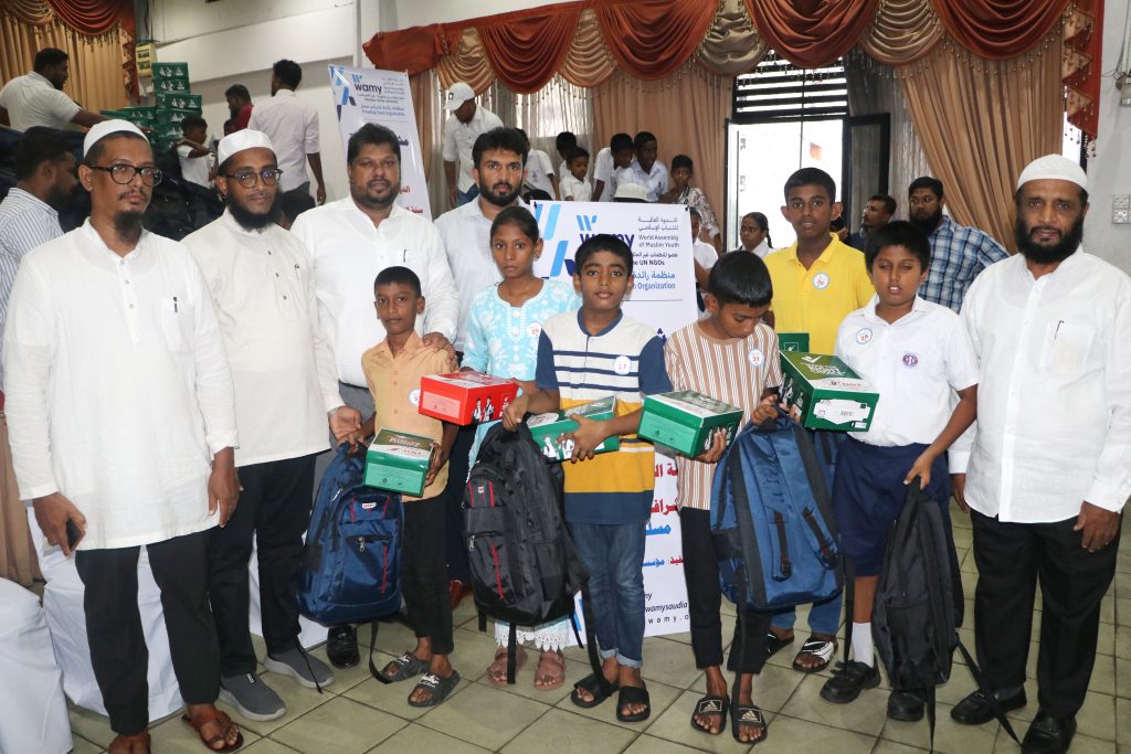 Distribution of Stationery Packs for Flood-Affected Students